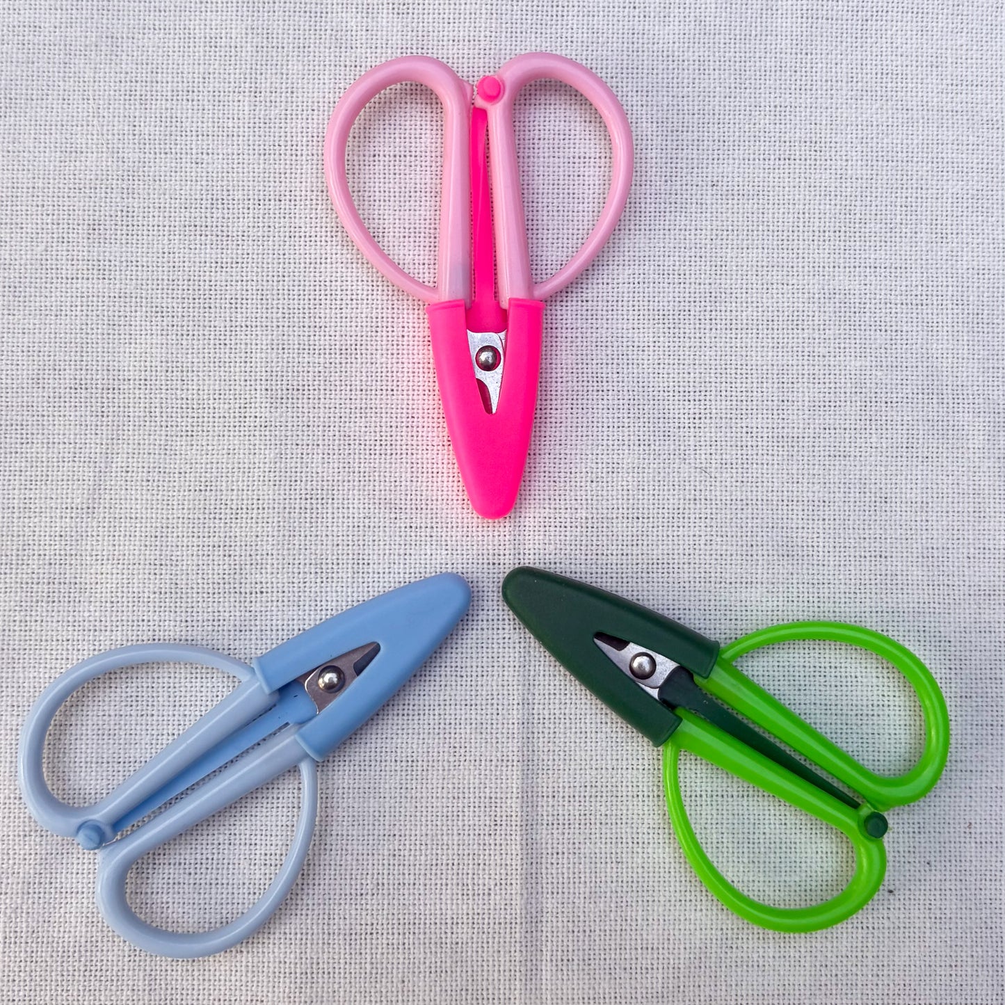 Super Snips